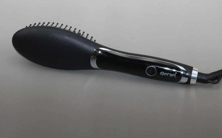 Spazzola Per Capelli Professionale Elettrica Pettine Display Lcd Lisci Gm-2972 Salute e Bellezza > Cura dei Capelli > Spazzole per capelli Trade Shop italia - Napoli, Commerciovirtuoso.it