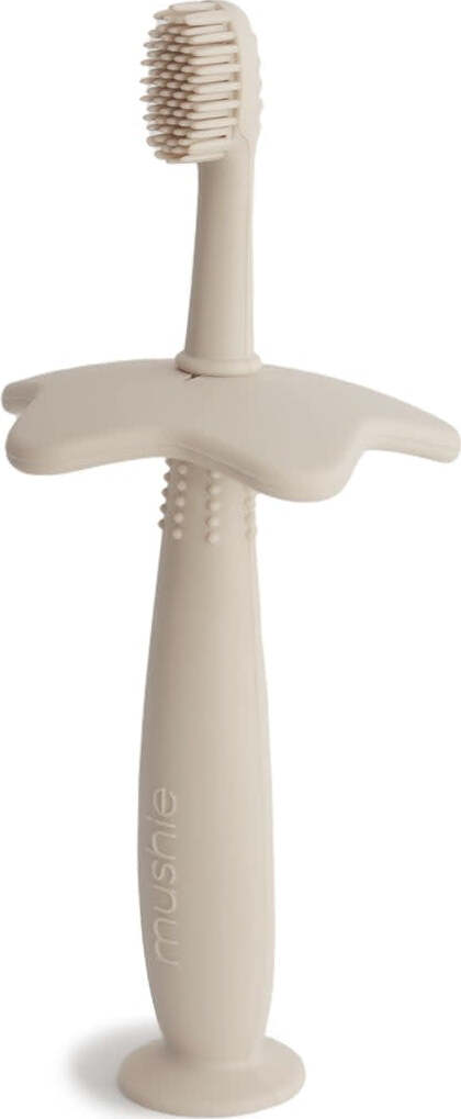 Spazzolino da denti da allenamento Mushie beige Salute e cura della persona/Cura di bambini e neonati/Igiene dentale/Igiene dentale prima infanzia/Spazzolini da denti La Casa Del Bebè - Napoli, Commerciovirtuoso.it