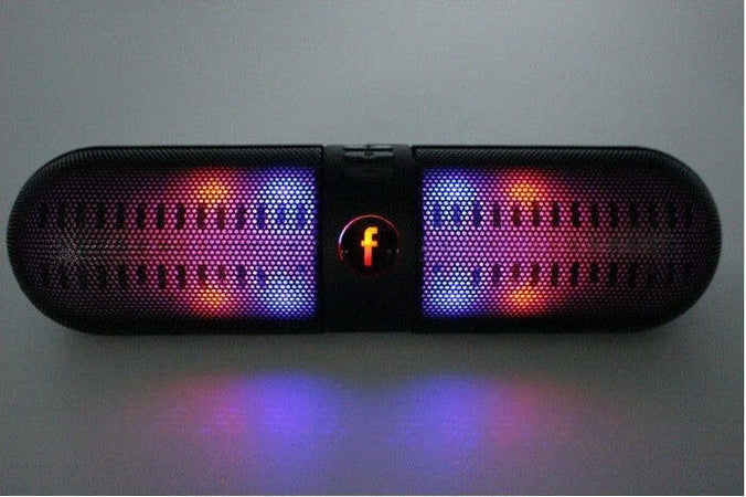 Speaker BLUETOOTH B16 PILL PULSE LED wireless Bluetooth 3.0 Altoparlanti Elettronica/Audio e video portatile/Accessori/Casse portatili e Docking Station con altoparlanti/Casse portatili Bluetooth Trade Shop italia - Napoli, Commerciovirtuoso.it