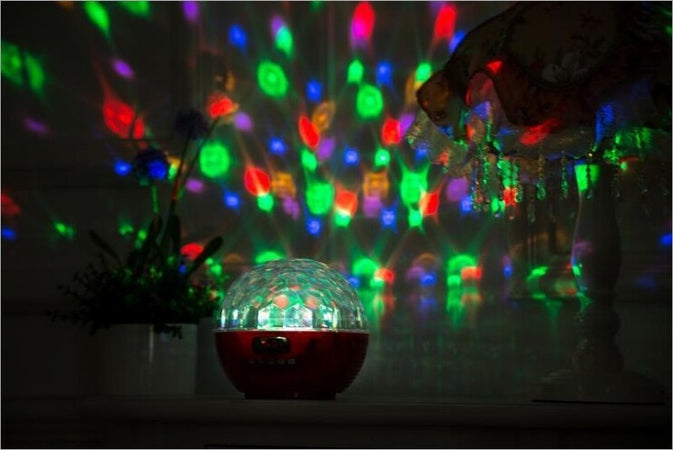 SPEAKER CASSA BLUETOOTH MP3 CON LUCI ROTANTI EFFETTO DISCOTECA PROIETTORE DJ Elettronica/Audio e video portatile/Accessori/Casse portatili e Docking Station con altoparlanti/Casse portatili Bluetooth Trade Shop italia - Napoli, Commerciovirtuoso.it