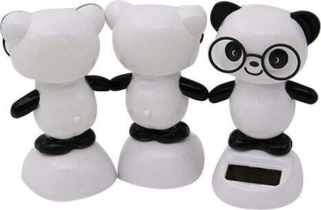 STATUETTA OSCILLANTE AD ENERGIA SOLARE PANDA OCCHIALI DONDOLO MOVIMENTO PER AUTO Giochi e giocattoli/Articoli da regalo e scherzetti/Giochi e personaggi ad energia solare Trade Shop italia - Napoli, Commerciovirtuoso.it