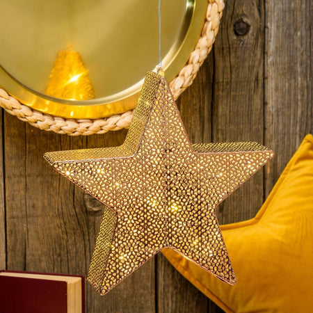 Stella a 5 punte luminosa con led a luce calda in metallo traforata decorazione natalizia Casa e cucina/Decorazioni per interni/Addobbi e decorazioni per ricorrenze/Decorazioni natalizie/Luci natalizie/Catene luminose per esterni MagiediNatale.it - Altamura, Commerciovirtuoso.it