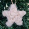 Stella in lana beige per albero di natale decorazione natalizia h 11 cm Casa e cucina/Decorazioni per interni/Addobbi e decorazioni per ricorrenze/Decorazioni natalizie/Addobbi e decorazioni/Palle e palline MagiediNatale.it - Altamura, Commerciovirtuoso.it