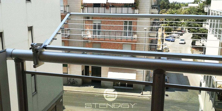 Stendibiancheria richiudibile per ringhiera, stendino per balcone in alluminio anodizzato antiruggine