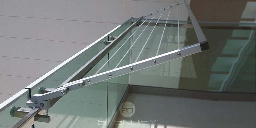 Stendibiancheria richiudibile per ringhiera, stendino per balcone in alluminio anodizzato antiruggine