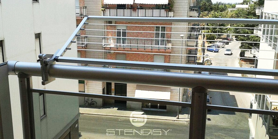 Stendibiancheria richiudibile per ringhiera, stendino per balcone in alluminio anodizzato antiruggine