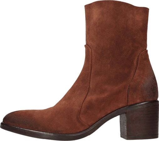 Strategia-Stivali-Marrone-da-donna