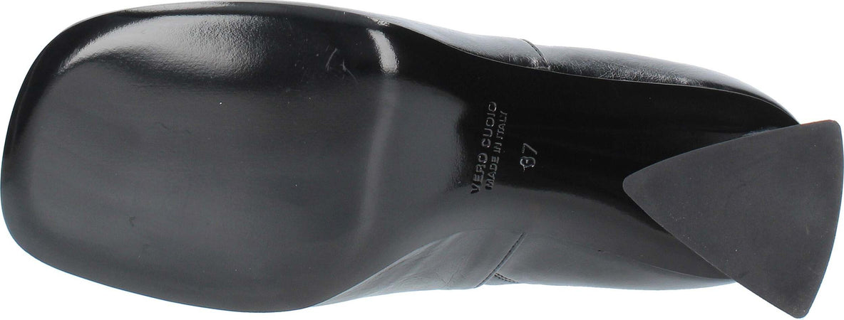 Strategia-Stivali-Nero-da-donna