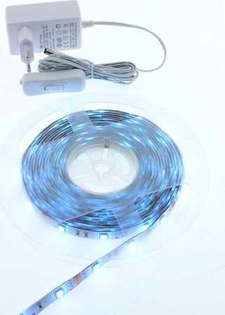 Striscia LED per esterno e interno Completa 12 W, Bianco, 8 x 5mt Prismalux LSK5MT65-F Illuminazione/Illuminazione per interni/Illuminazione speciale/Nastri LED Scontolo.net - Potenza, Commerciovirtuoso.it