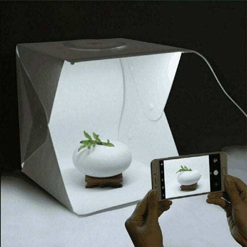 Studio Set Fotografico Portatile Grande 30cm Light Box Con Luci Led 2 Sfondi Elettronica e telefonia > Fotografia e video > Supporti e Cavalletti Trade Shop italia - Napoli, Commerciovirtuoso.it