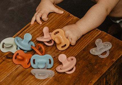 Succhietto-Suavinex-Colour-Essence-100%-Sil.-Fisio-SX-PRO-6-18-mesi---Vari-Colori