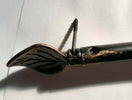 SWISH---BACCHETTE-A-VITE-PER-TENDE-60-80CM-FOGLIA-NERO-ORO