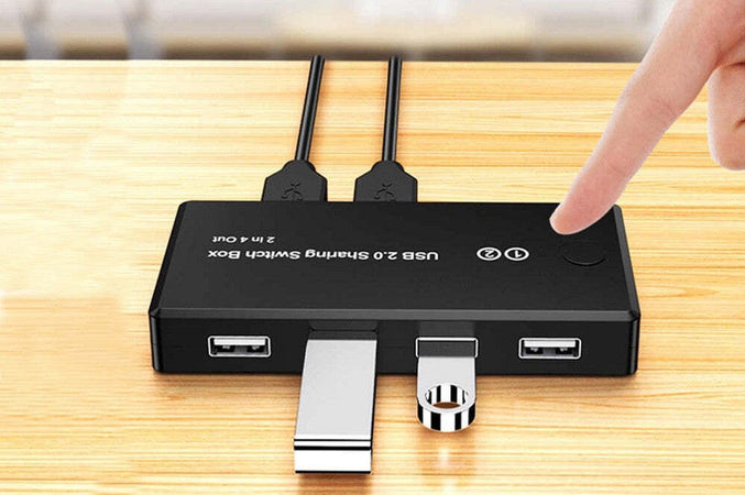 Switch Box Usb 2.0 Hub 2 Ingressi 4 Uscite Per Condividere 2 Pc Computer Q-u100 Elettronica/Informatica/Accessori/USB Hub Trade Shop italia - Napoli, Commerciovirtuoso.it