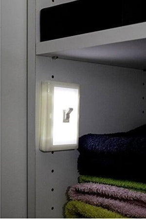 SWITCH LIGHT - Luce da notte led  con interruttore - 3 batterie AAA + adesivo per attaccare alle parete Illuminazione/Illuminazione per interni/Illuminazione per bambini/Luci notturne per bambini Led Mall Home - Napoli, Commerciovirtuoso.it