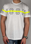 T-shirt-bianca-con-logo-nero-e-fluo