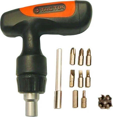 TACTIX---CACCIAVITE-PROFESSIONALE-A-CRICCHETTO-+-10-ACCESSORI