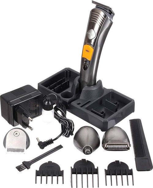 TAGLIACAPELLI ELETTRICO KIT RASOIO 7 IN 1 REGOLA BARBA NASO CORPO TAGLIA CAPELLI Salute e cura della persona/Rasatura epilazione e rimozione peli/Regolabarba tagliacapelli e rasoi per il corpo/Tagliacapelli Trade Shop italia - Napoli, Commerciovirtuoso.it