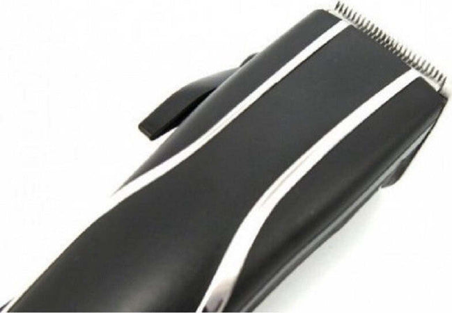 Tagliacapelli Professionale Con Filo Trimmer Elettrico Gm-811 Con Lama In Titanio Salute e Bellezza > Depilazione e rasatura > Rasoi e Tagliacapelli Trade Shop italia - Napoli, Commerciovirtuoso.it