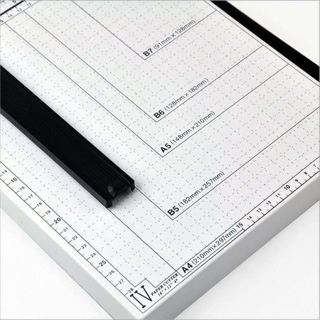 TAGLIACARTE PROFESSIONALE DA UFFICIO FORMATO A4 PER CARTA E FOTOGRAFIE LAMA Casa e cucina/Hobby creativi/Materiali per hobby creativi/Utensili per il taglio/Taglierine e lame per carta/Taglierine a lama rotante Trade Shop italia - Napoli, Commerciovirtuoso.it