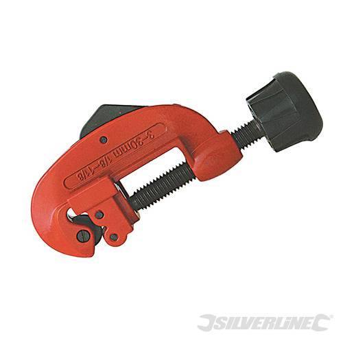 Tagliatubi circolare Silverline 3 - 30mm lama in acciaio 2 rulli Prezzo - Eternal Brico