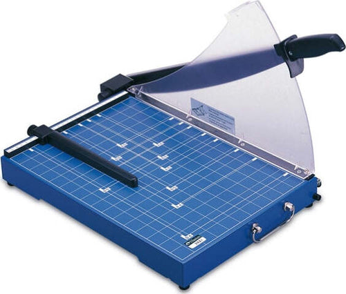 Taglierina a leva 3024 - B4 - 335x480x415 mm - 392 mm - capacitA' taglio 20 fg - con blocca lama - blu -Titanium Casa e cucina/Hobby creativi/Materiali per hobby creativi/Utensili per il taglio/Taglierine e lame per carta/Taglierine a leva Eurocartuccia - Pavullo, Commerciovirtuoso.it