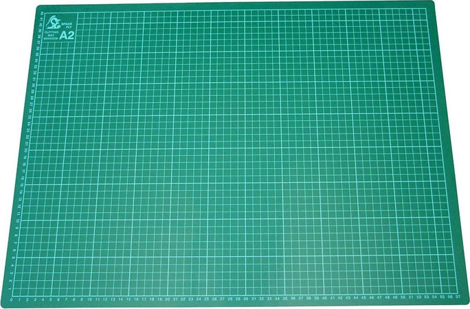 Tappetino Taglio 60x45cm A2 Antiscivolo Tagliare Carta Cartoni Cancelleria Casa e cucina/Hobby creativi/Materiali per hobby creativi/Utensili per il taglio/Tappetini per taglio Trade Shop italia - Napoli, Commerciovirtuoso.it