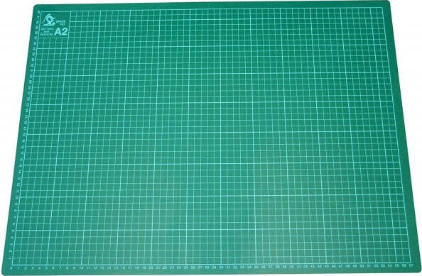 Tappetino Taglio 60x45cm A2 Antiscivolo Tagliare Carta Cartoni Cancelleria Casa e cucina/Hobby creativi/Materiali per hobby creativi/Utensili per il taglio/Tappetini per taglio Trade Shop italia - Napoli, Commerciovirtuoso.it