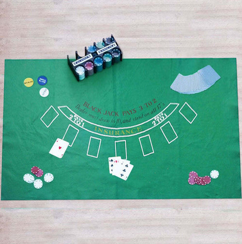 Tappeto In Tessuto Verde Da Tavolo Per Gioco Blackjack Roulette Misura 30x40cm Giochi e giocattoli/Giochi da tavola di società e accessori/Casinò e attrezzature/Allestimenti/Panni per tavoli da Poker Trade Shop italia - Napoli, Commerciovirtuoso.it