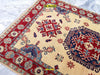 Tappeto Rettangolare Beige Avorio Rosso Uzbek Kazak 153x105cm Disegni Geometrici Caucasici Antichi E Frange Corte Casa e cucina/Tessili per la casa/Tappeti e tappetini/Tappeti Mollaian Tappeti - Lecce, Commerciovirtuoso.it