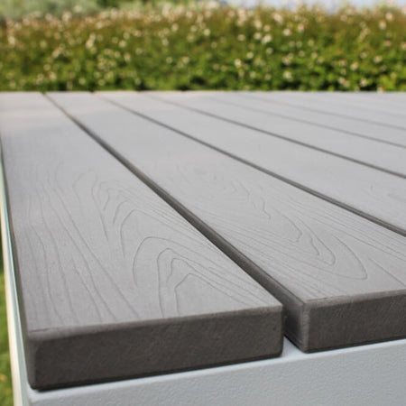 TAURUS---set-tavolo-bar-completo-con-4-sgabelli-in-alluminio-Bianco-Milani-Home