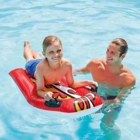 Tavola Nuoto Surf Gonfiabile Con Maniglie 112x62cm Mare Fantasie Assortite 58165 Giochi e giocattoli/Sport e giochi all'aperto/Giochi aquatici e piscine per bambini/Canotti e gonfiabili galleggianti Trade Shop italia - Napoli, Commerciovirtuoso.it