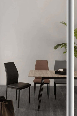 Tavolo allungabile Courtney rettangolare con gambe in acciaio, struttura nera, piano e estensione in mdf Casa e cucina/Arredamento/Sala da pranzo/Tavoli da sala da pranzo Decor Space - Altamura, Commerciovirtuoso.it