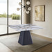 Tavolo Cesar con piano quadrato in ceramica effetto marmo arabesque M346 lucido e gambe in metallo nero