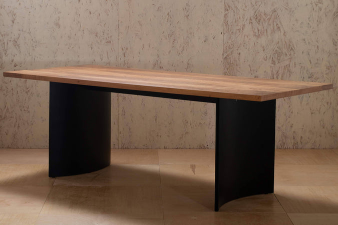 Tavolo in Legno da Interno Design e Manifattura Artigianale Italiano 90x180cm o 90 x 220cm Rovere Mogano Noce Teak Inserti Laccati Neri Tavolo da interno Falegnameria Gentili - Rieti, Commerciovirtuoso.it