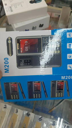 Telefono cellulare gsm dual sim m200 Elettronica/Cellulari e accessori/Cellulari e Smartphone TradeKard - Acerra, Commerciovirtuoso.it