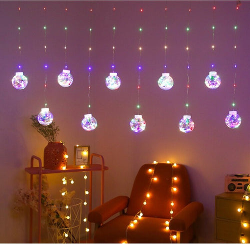 Tenda Luminosa 10 Palline Di Natale 3 Metri Con Neve Luce Led Calda Fredda Rgb Casa e cucina/Decorazioni per interni/Addobbi e decorazioni per ricorrenze/Decorazioni natalizie/Luci natalizie/Catene luminose per esterni Trade Shop italia - Napoli, Commerciovirtuoso.it