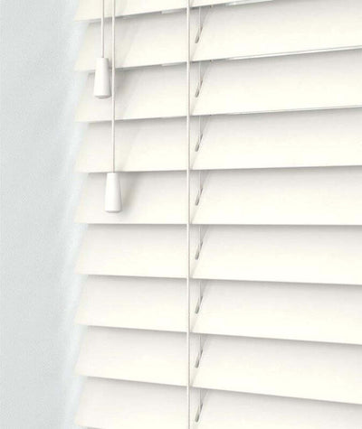 Tenda Veneziana Da Interno Casa Para Sole Effetto Legno Colore Bianco 200x175cm Casa, arredamento e bricolage > Arredamento > Tende e Accessori Trade Shop italia - Napoli, Commerciovirtuoso.it