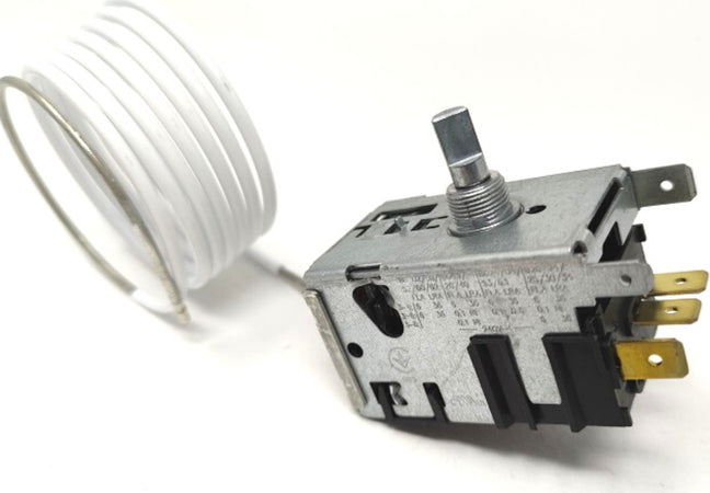 TERMOSTATO FRIGORIFERO FRIGO ARISTON INDESIT A03-0013077 DOPPIA PORTA C00031236 ORIGINALE Casa e cucina/Grandi elettrodomestici/Accessori e parti di ricambio/Ricambi e accessori per frigoriferi/Termometri per frigorifero Rossi Ricambi - Venetico Marina, Commerciovirtuoso.it