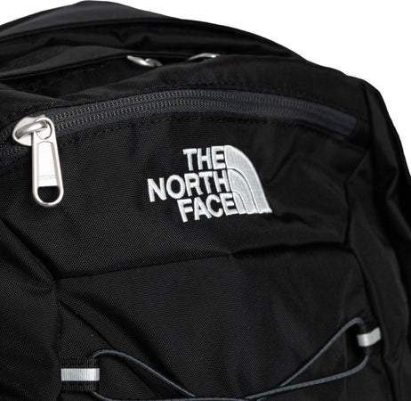 THE-NORTH-FACE-Borealis-Classic-backpack-in-black-da-uomo