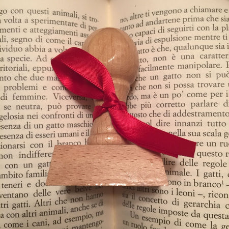 Timbro Ex Libris Personalizzabile Immagine Bambino Con Cane in Legno 30x40 mm Cancelleria e prodotti per ufficio/Archivio ufficio e accessori per scrivania/Etichette divisori per schedario e timbri/Timbri e materiali per timbri/Timbri ExLibris - Voghera, Commerciovirtuoso.it