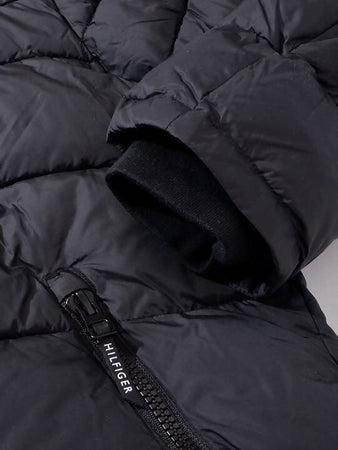 Tommy Hilfiger Piumino Giubbotto Blu Scuro Giacca Bomber Uomo Impermeabile imbottito con Cappuccio Anti Vento Zip e Tasche Moda/Uomo/Abbigliamento/Giacche e cappotti/Giacche impermeabili Euforia - Bronte, Commerciovirtuoso.it