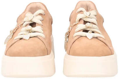 Toscablu Sneakers Donna Lily in Suede Con Charms SF2402S033 Cuoio