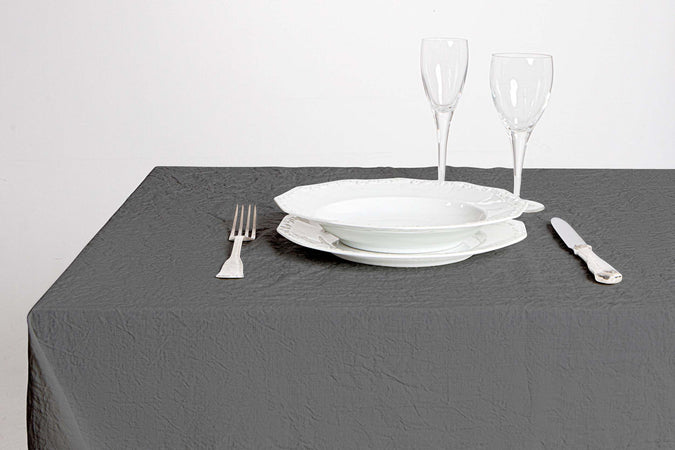 Tovaglia 100% Lino Antracite Pastello Tovaglia In Puro Lino Lavato Delavè Tovaglia Da Tavola Lino Stone Washed Morbido Resistente Elegante Made In Italy Grigio Antracite Casa e cucina/Tessili per la casa/Tessili da cucina/Tovaglie Vanita di raso - Sesto San Giovanni, Commerciovirtuoso.it