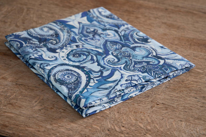 Tovaglia Da Tavola in 100% Cotone Stampa Digitale Colori Vivi Ed Intensi Lavabile in Lavatrice Made in Italy Paisley Blu Casa e cucina/Tessili per la casa/Tessili da cucina/Tovaglie Novilunio - Sesto San Giovanni, Commerciovirtuoso.it