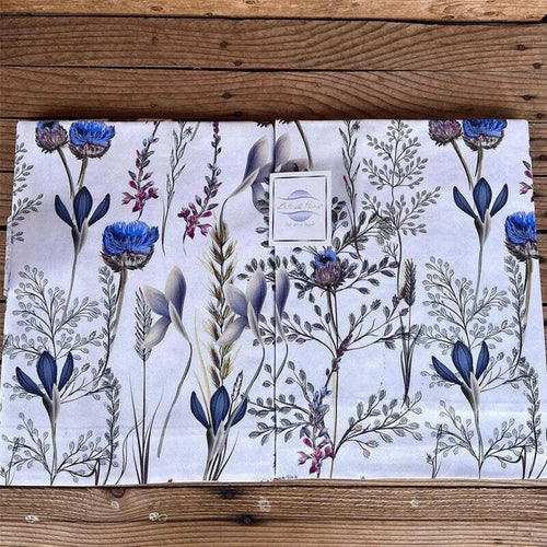 Tovaglia-da-tavolo-Botticelli-Home-Iris-blu