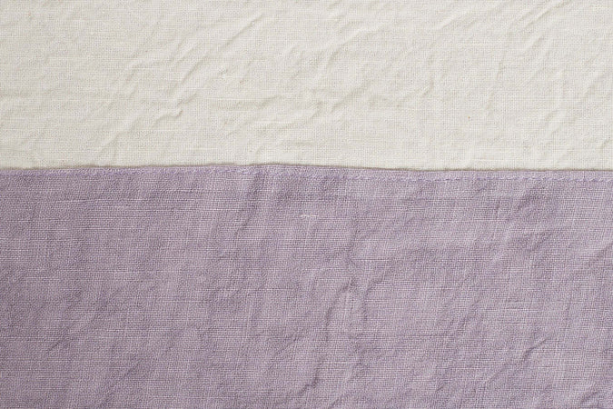 Tovaglia In Misto Lino Con Elegante Bordo Applicato Made In Italy Naturale/glicine Casa e cucina/Tessili per la casa/Tessili da cucina/Tovaglie Vanita di raso - Sesto San Giovanni, Commerciovirtuoso.it