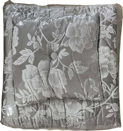 Trapunta-invernale-in-raso-jacquard-con-cuscino-Ginevra