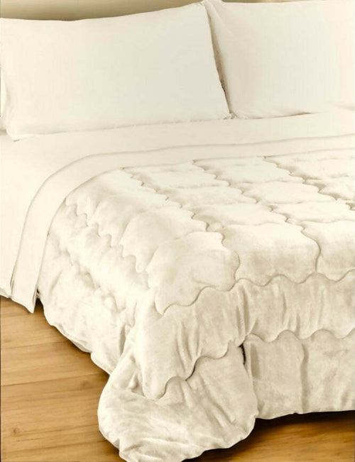 Trapunta-Matrimoniale-Effetto-Velluto-Caldissima-Con-Imbottitura-Anallergica-Sofficiosa-Acca-24-Misura-260x260