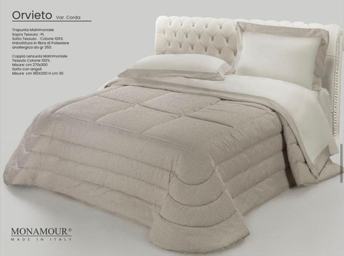 Trapunta matrimoniale invernale Mon Amour art. Orvieto Sopra tessuto: PL Sotto tessuto: cotone 100% imbottitura in fibra di poliestere anallergica da gr.350 Casa e cucina/Tessili per la casa/Biancheria da letto/Coperte e trapunte/Trapunte Biancheria Arredo Home - Nola, Commerciovirtuoso.it
