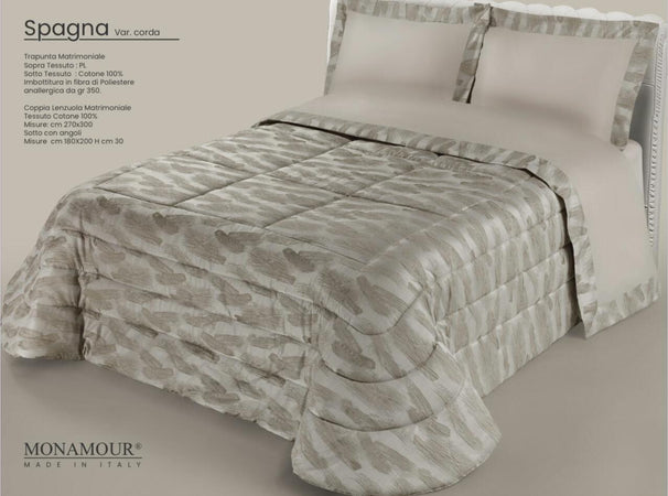 Trapunta matrimoniale invernale Mon Amour art. Spagna Sopra tessuto: PL Sotto tessuto: cotone 100% imbottitura in fibra di poliestere anallergica da gr.350 Casa e cucina/Tessili per la casa/Biancheria da letto/Coperte e trapunte/Trapunte Biancheria Arredo Home - Nola, Commerciovirtuoso.it